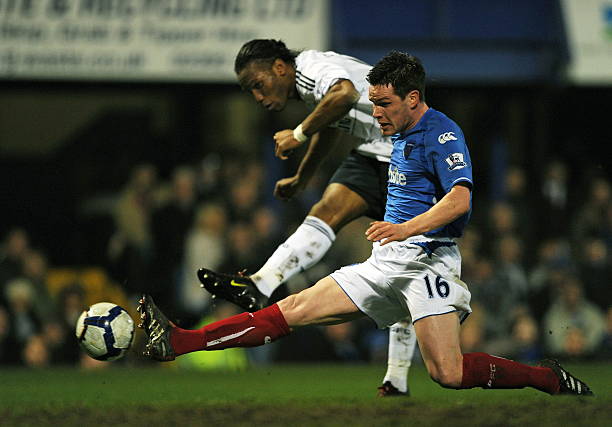 巴黎向姆巴 巴黎向姆巴