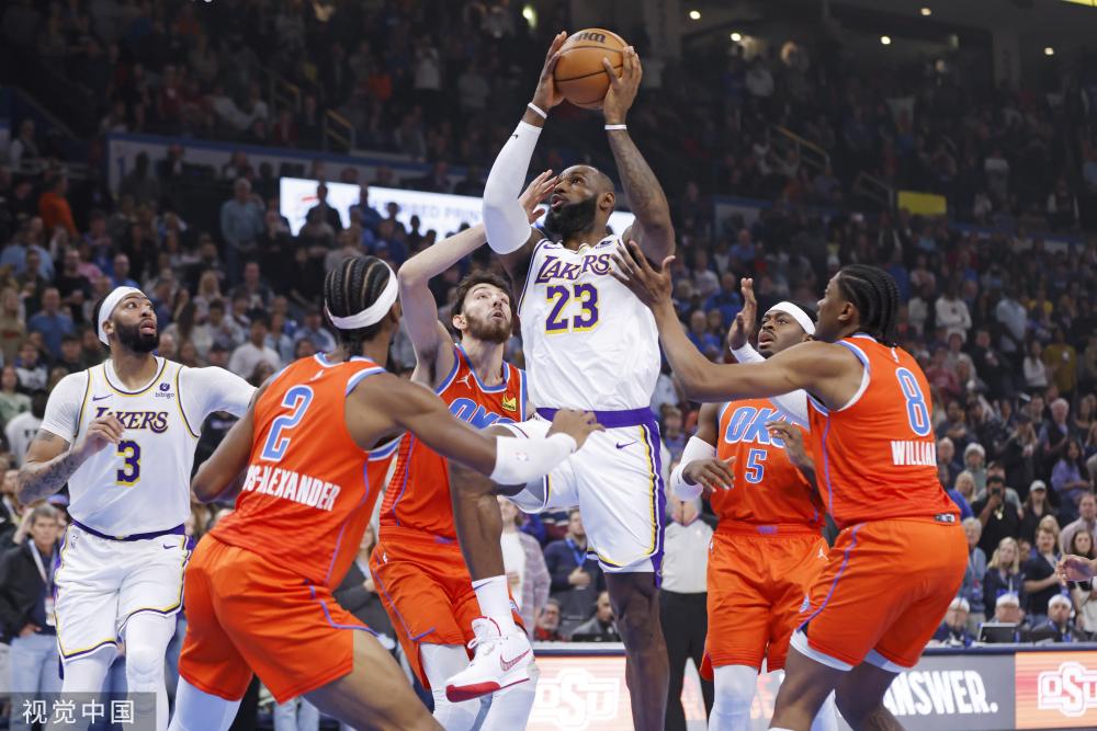 一个生动的 一个生动的